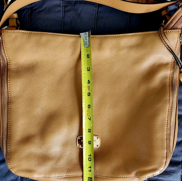 Michael Kors convertible bag - Picture 5 of 9